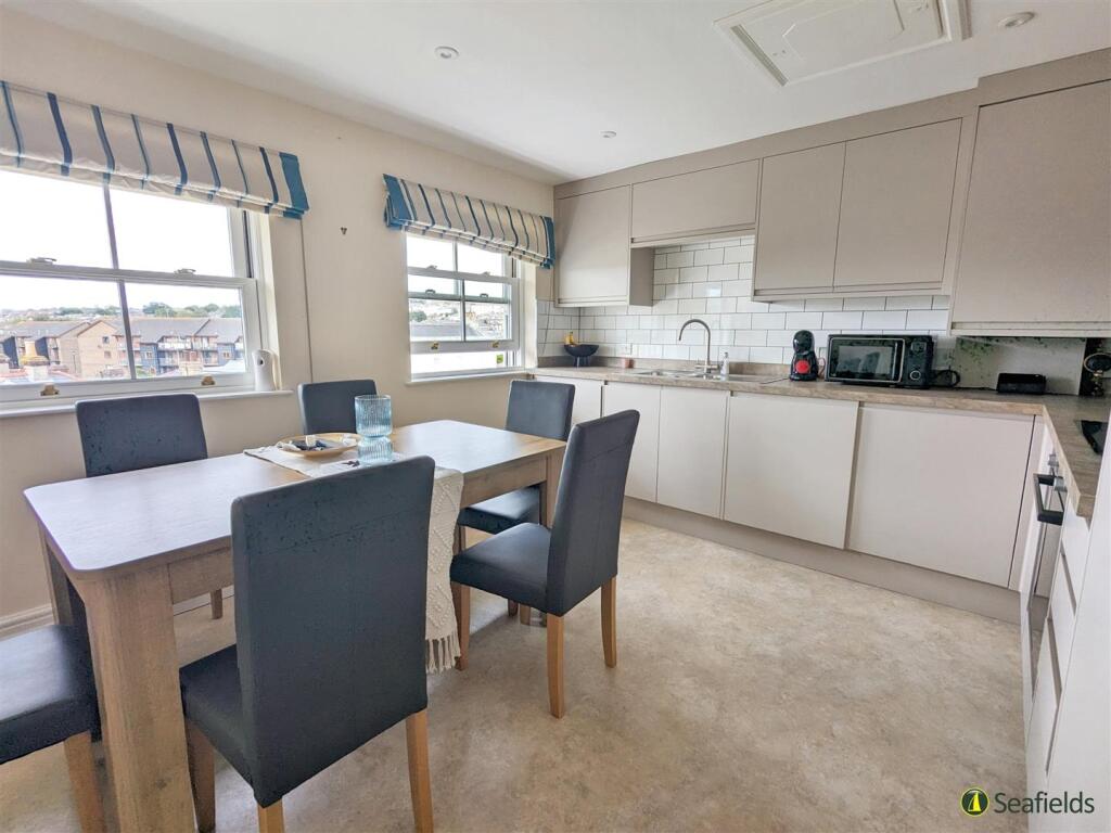Apartment in Portsmouth - View 4