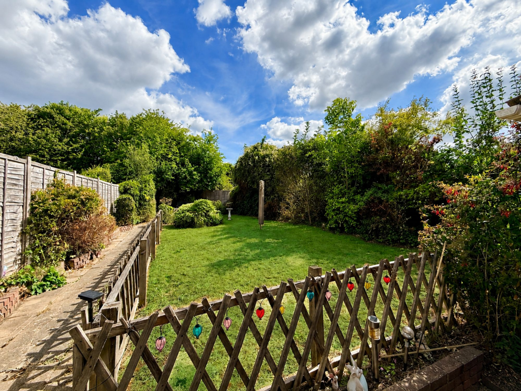 House in London - View 3