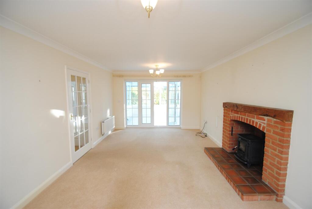 House in Ipswich - View 5