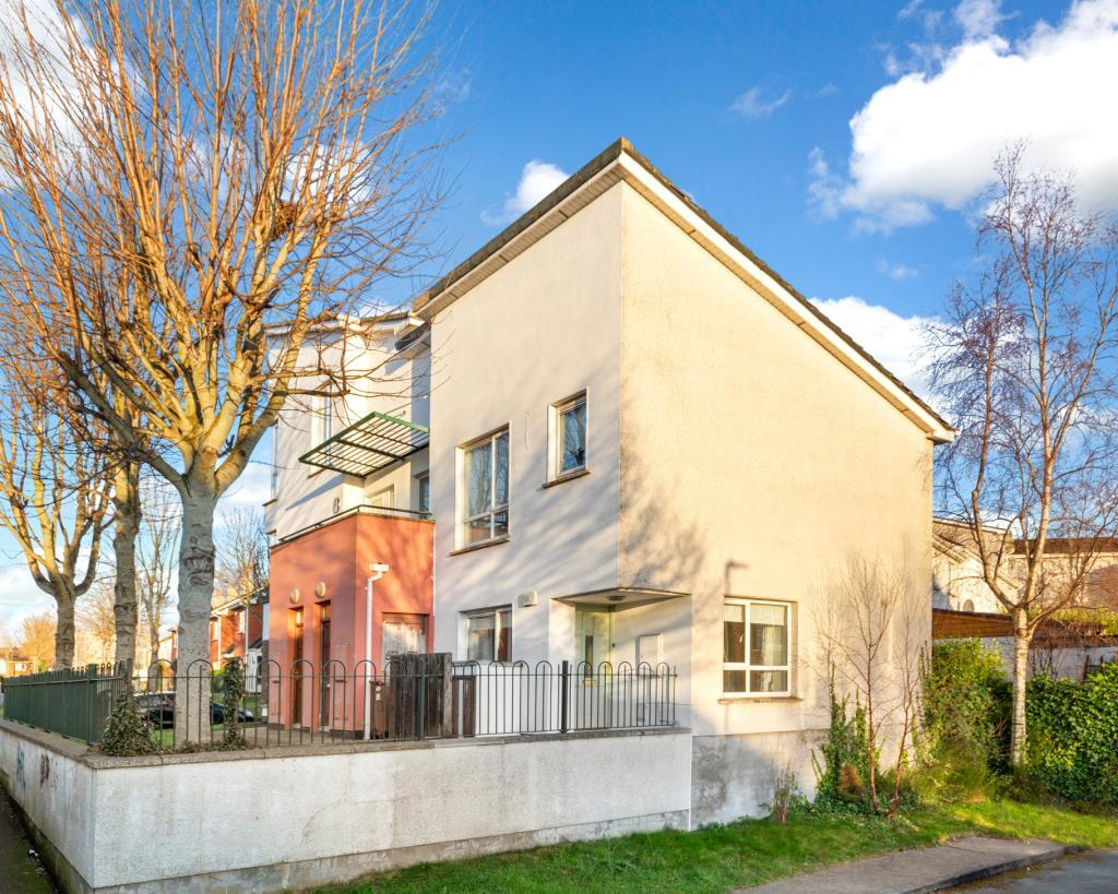 Main image of property: 265 Castlecurragh Heath, Mulhuddart, Dublin 15, D15 XE73