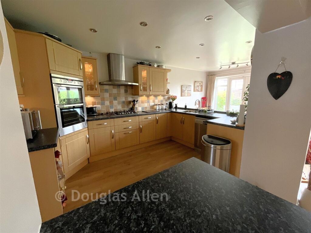 Main image of property: Stephen Avenue, South Hornchurch, Essex