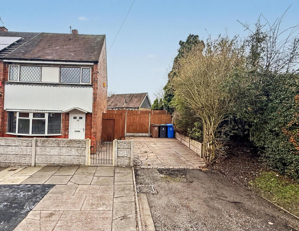Main image of property: Waverton Road, Bentilee, Stoke-on-Trent, ST2