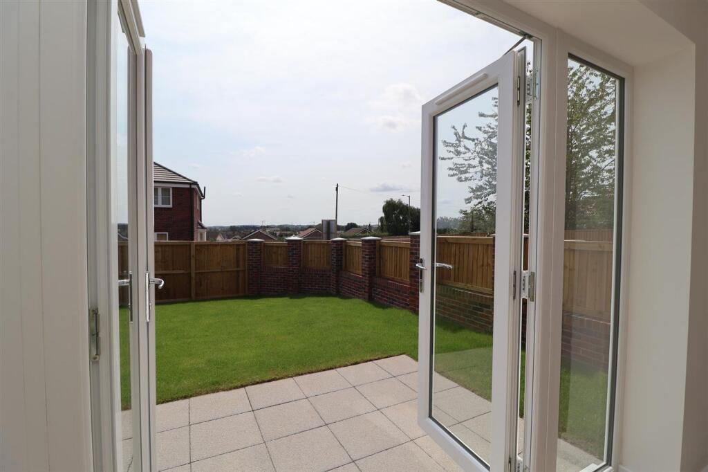 Westfield Way, S43 photo 3