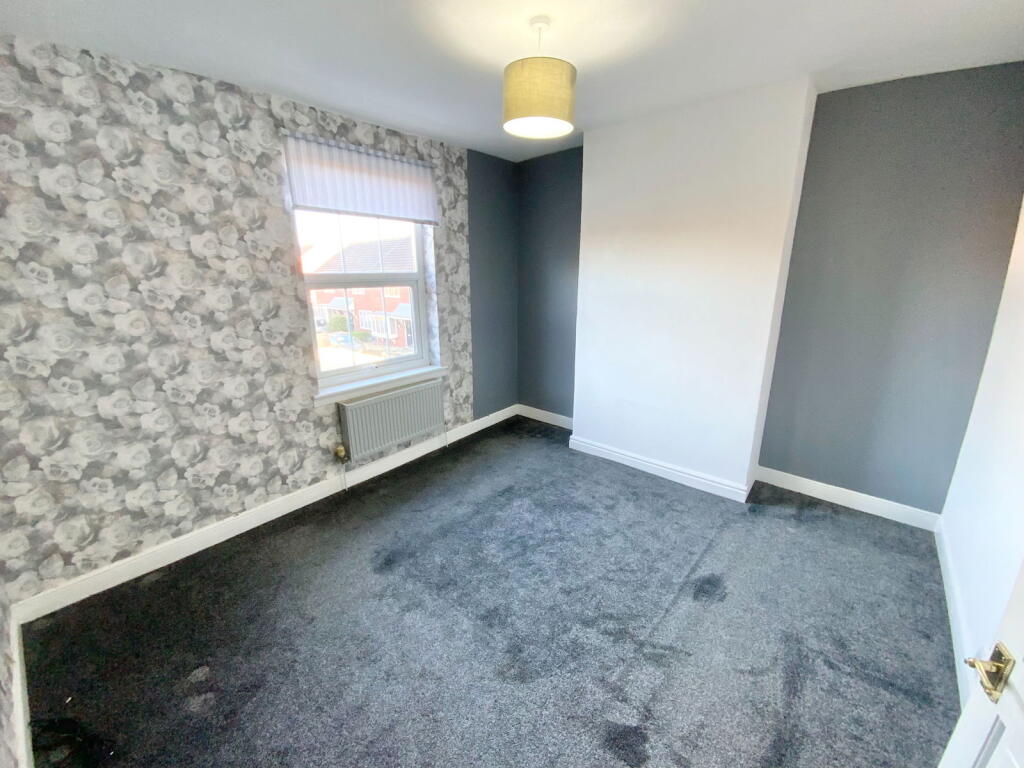 Additional image 10 of CRADLEY HEATH, Compton Road