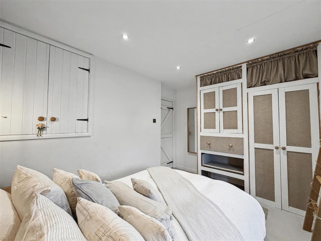 Additional image 17 of Little London, Oakhill