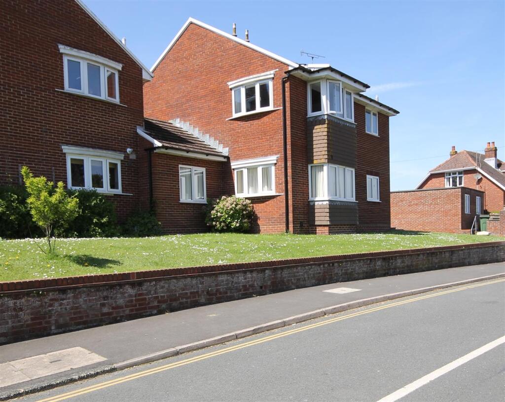 Main image of property: Carisbrooke High Street, Newport