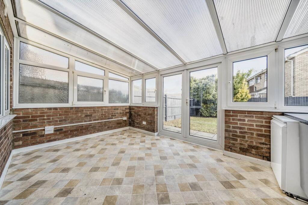 House in West Suffolk, Red Lodge - View 4
