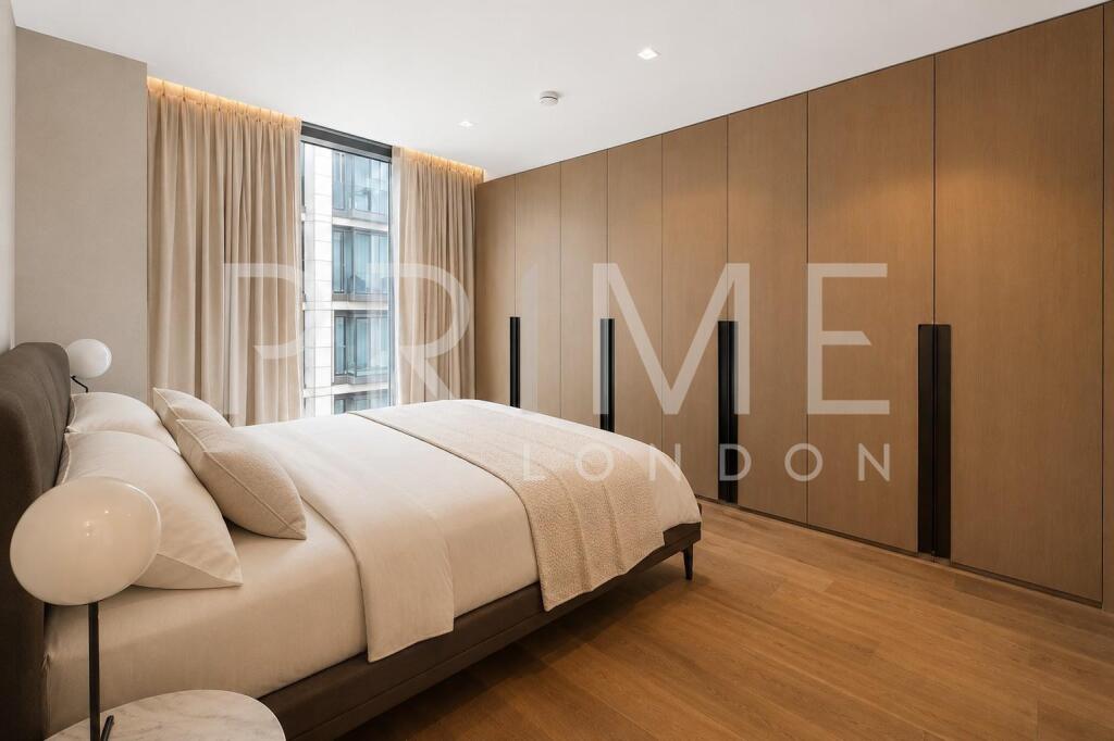 Apartment in London - More