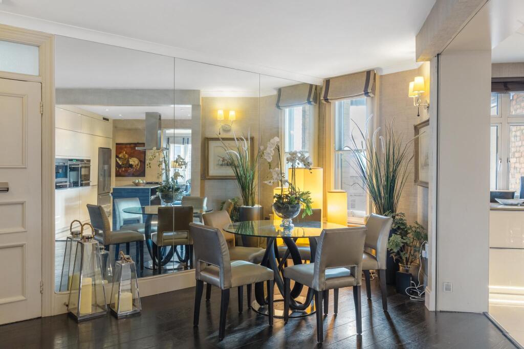 Apartment in London, Kensington - More
