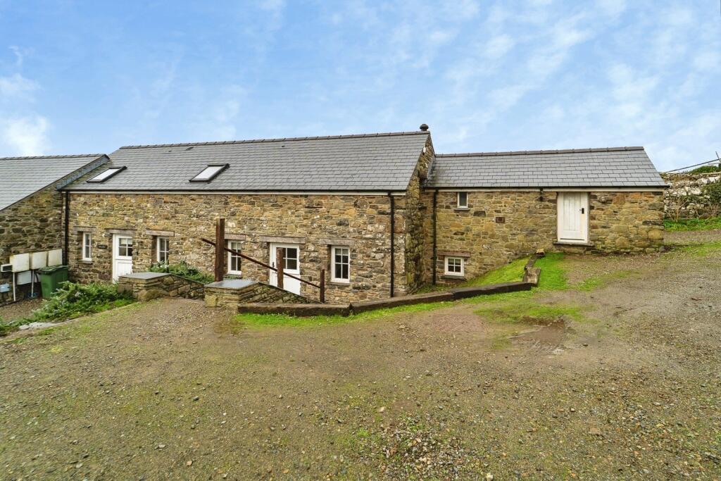House in Swansea - View 2