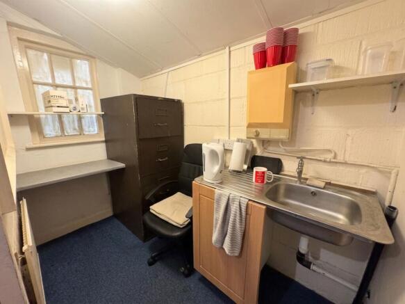Kitchenette