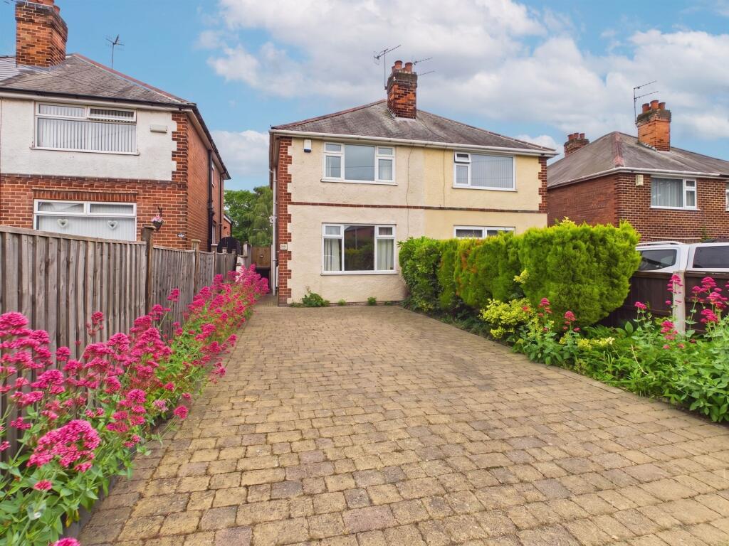 Main image of property: Nottingham Road, Hucknall, Nottingham