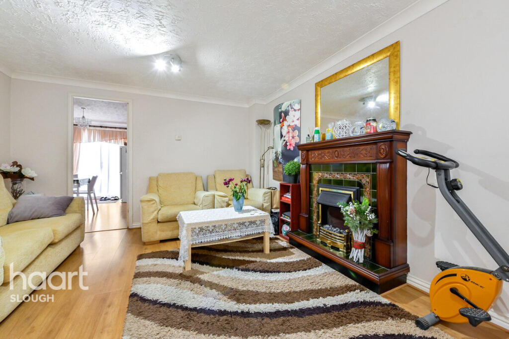 Trumper Way, Slough photo 4