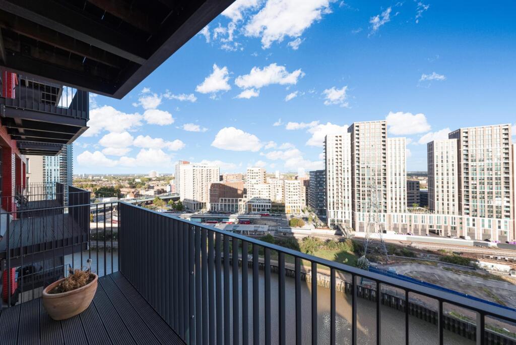 Apartment in London - View 2