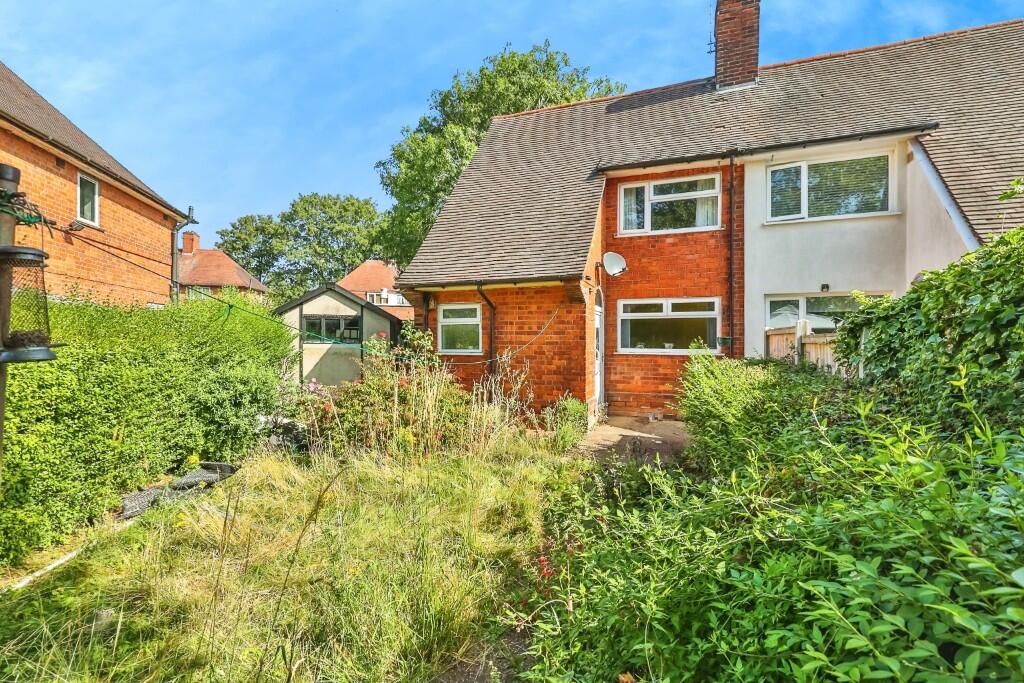 3 bedroom semi-detached house for sale in Minver Crescent, Nottingham, Nottinghamshire, NG8 - View 5