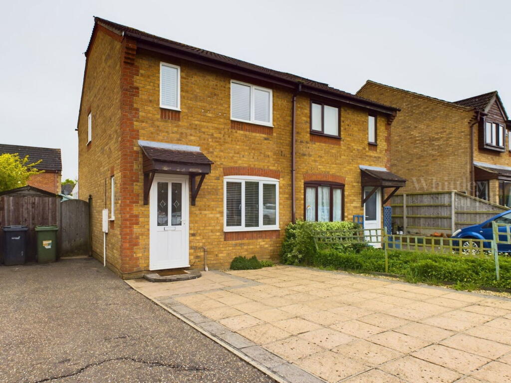Main image of property: St. Nicholas Close, Long Stratton, Norwich, NR15 2JQ