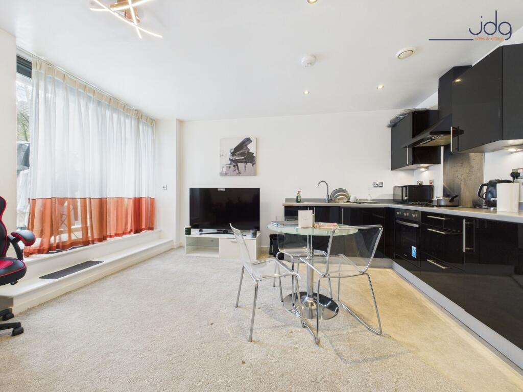 Apartment in Lancaster, White Cross Business Park, Moorlands - View 4