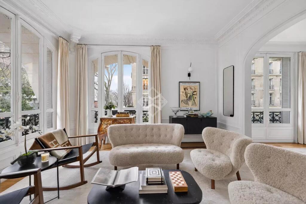 Main image of property: France