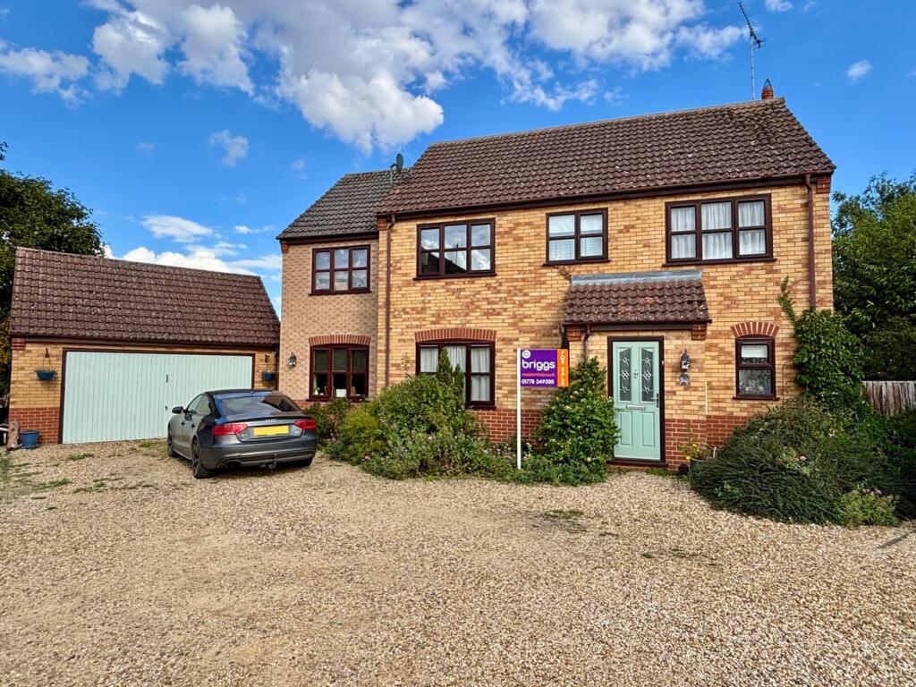 5-bed detached on Truesdale Gardens, Langtoft, Market Deeping, PE6, £429,000