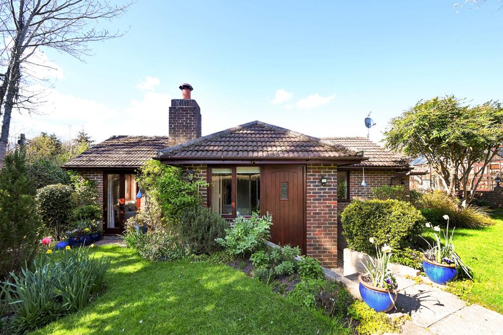 4-bed detached on Yew Tree Lane, Rotherfield, TN6, £675,000