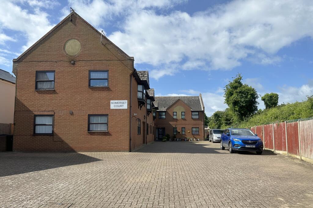 Main image of property: Somerset Road, Walmer, CT14