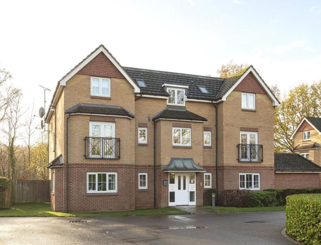 Main image of property: St. Dominic Close, Farnborough, Hampshire, GU14