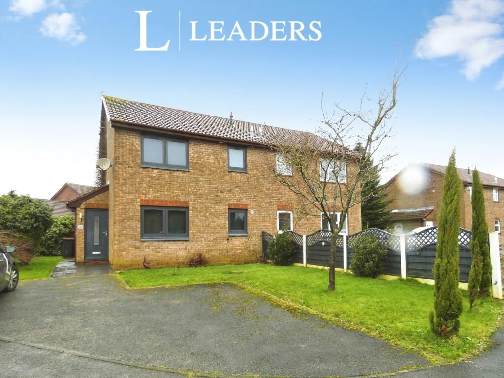Main image of property: Muirfield Close, Kirkby-in-Ashfield, NG17
