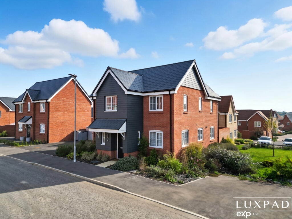 28 Emerald Avenue, Ipswich, IP1 6FQ photo 2