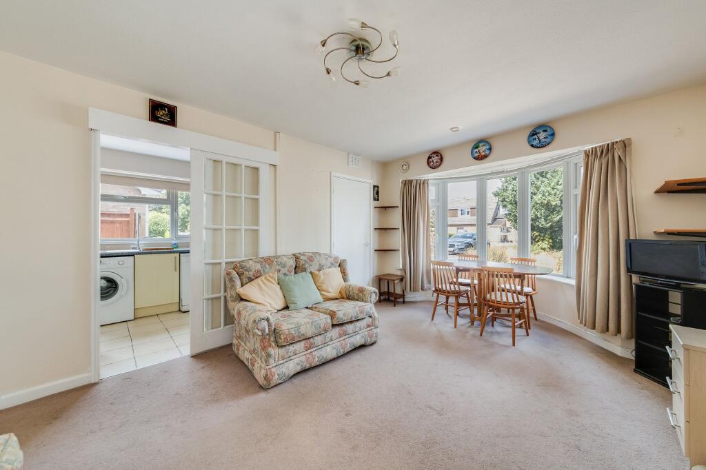 House in Vale of White Horse, Caldecott, Abingdon on Thames - More