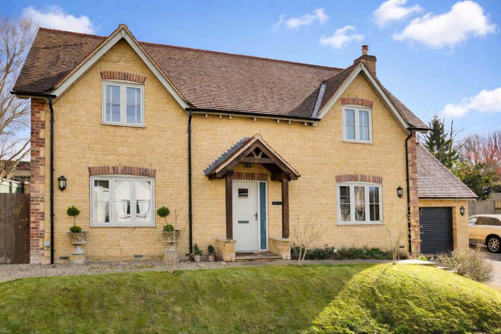 Main image of property: Well House, Cherhill