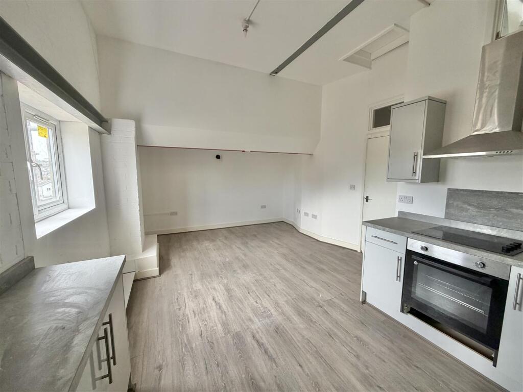 Apartment in Stevenage - View 2