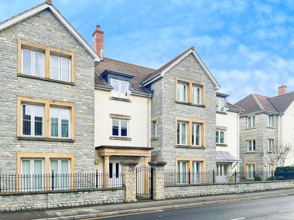 Somerton Road, Street, BA16