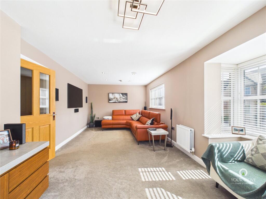 House in Gateshead, Fairfields Manor, Woodside - More