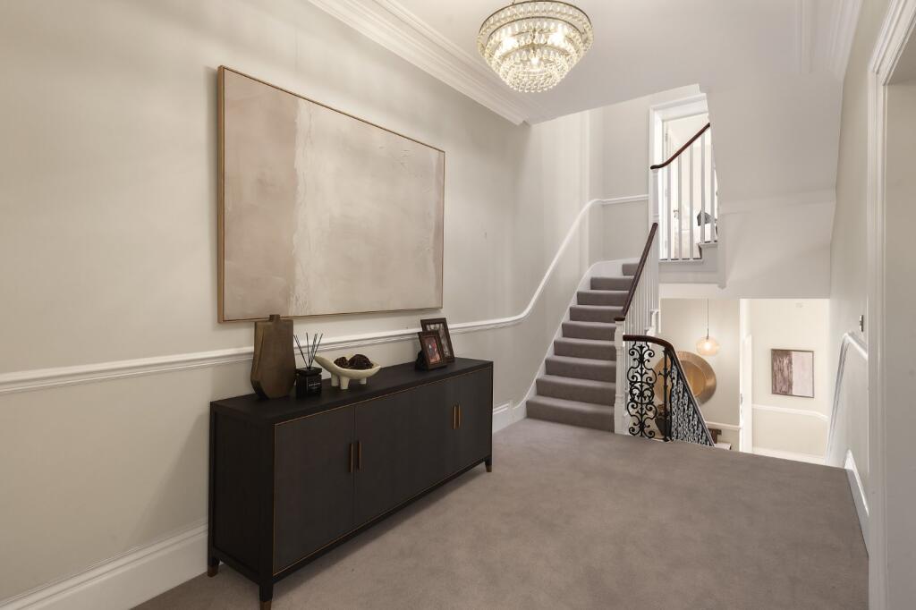 Apartment in London - View 5