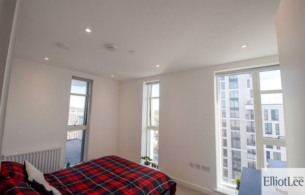 Apartment in Harrow - View 5