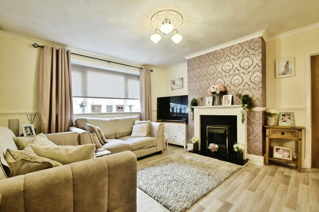 Heathwood Road, Manchester, Greater Manchester, M19 photo 4