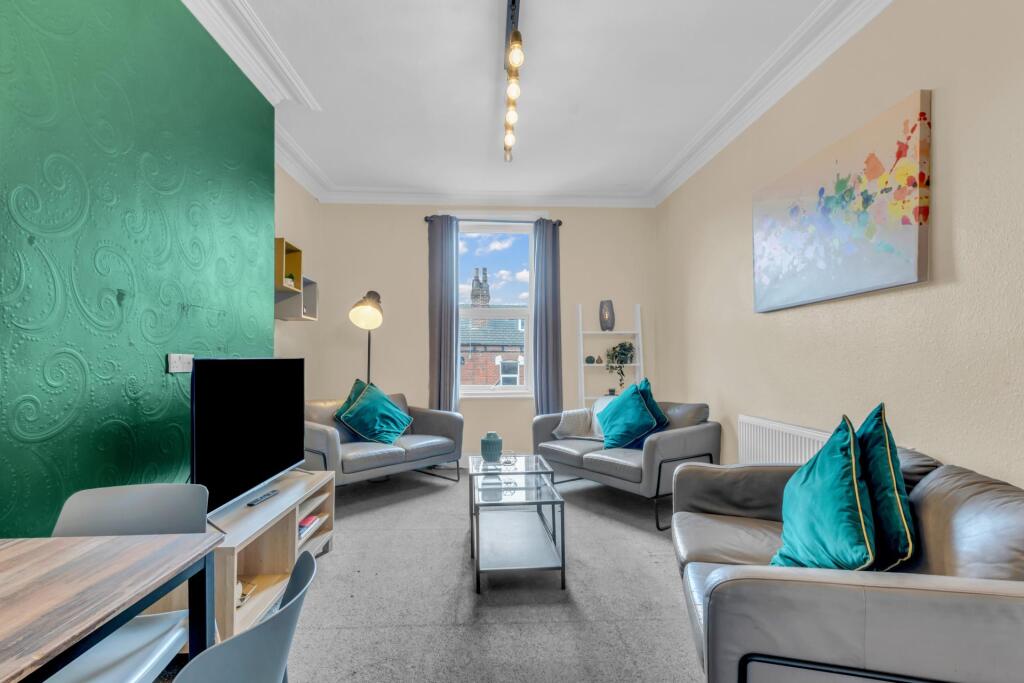 Apartment in Leeds - View 2