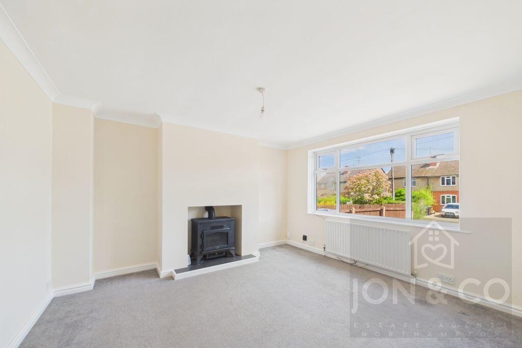 Northampton Lane North | Moulton | NN3 photo 4