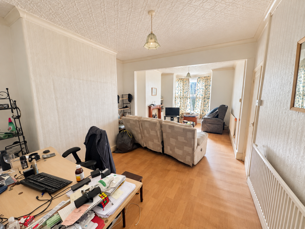 House in Cardiff, Whitchurch - View 4