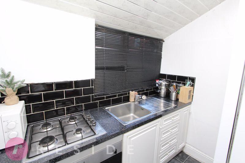 MANCHESTER ROAD, Castleton, Rochdale, OL11 3AQ photo 4