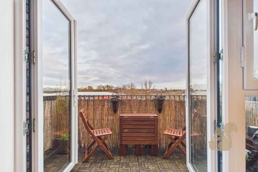 Apartment in Chelmsford - View 2