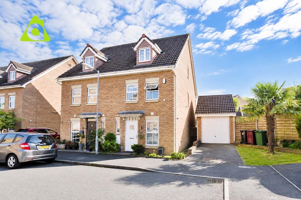 Main image of property: Brandforth Gardens, Westhoughton, Bolton, BL5 3ZP *CALL 01942 818033*