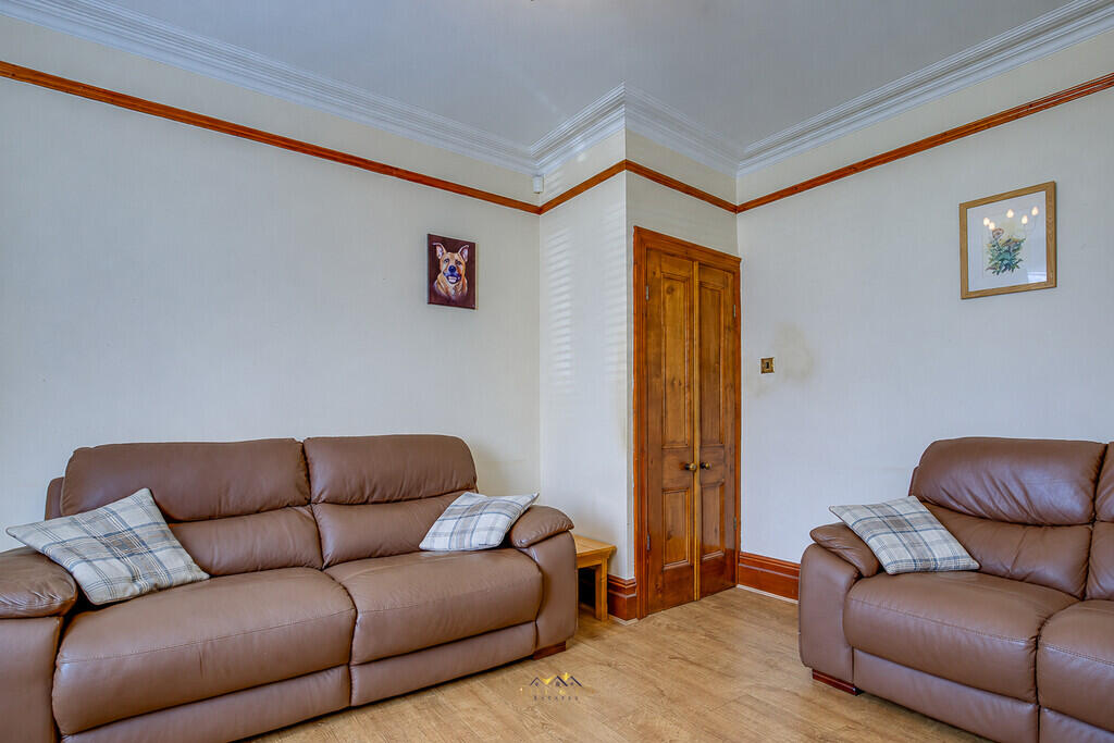 House in Sheffield - View 4