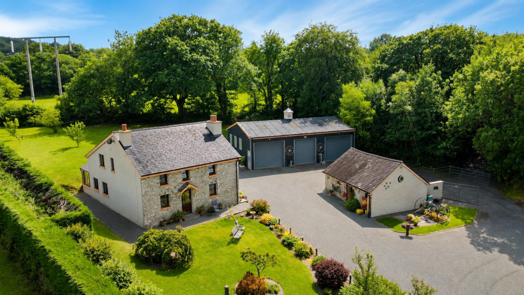 Main image of property: Cwmann, Lampeter