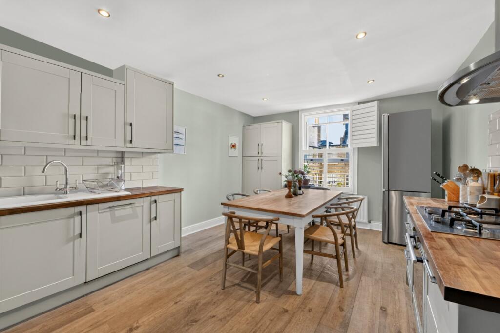 Main image of property: Second Avenue,
Mortlake, SW14