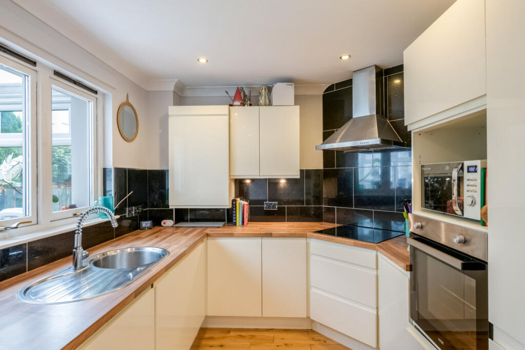 House in Falkirk - View 4