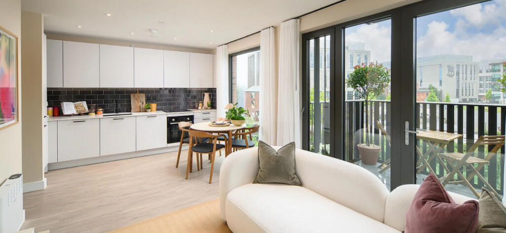 Main image of property: Belmont Row, Birmingham, B4 7