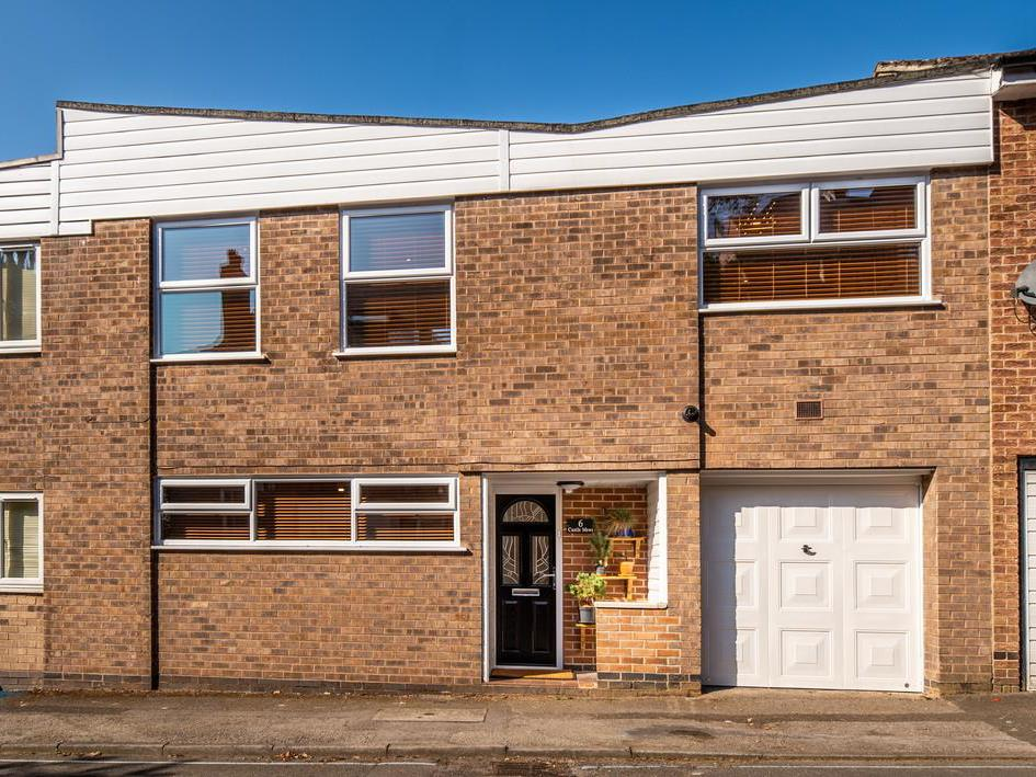 Main image of property: Castle Mews, Nottingham