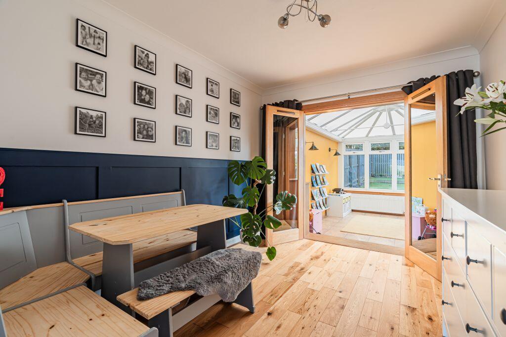 House in Edinburgh, Clermiston - More