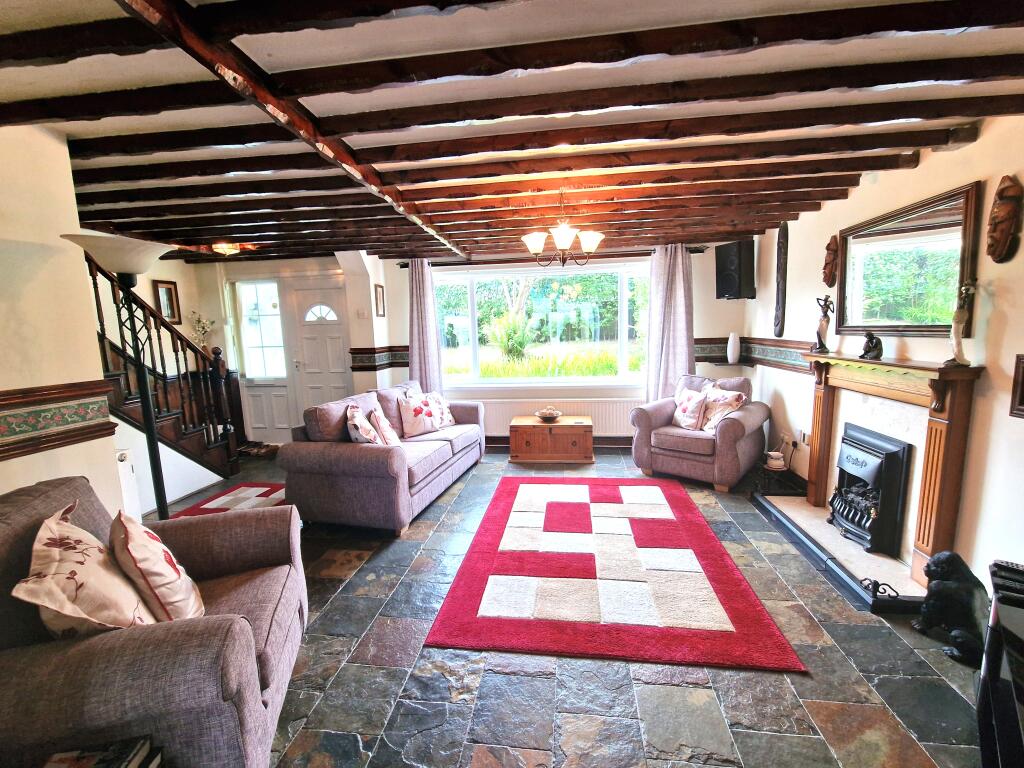 House in Newbridge, Caerphilly - View 4